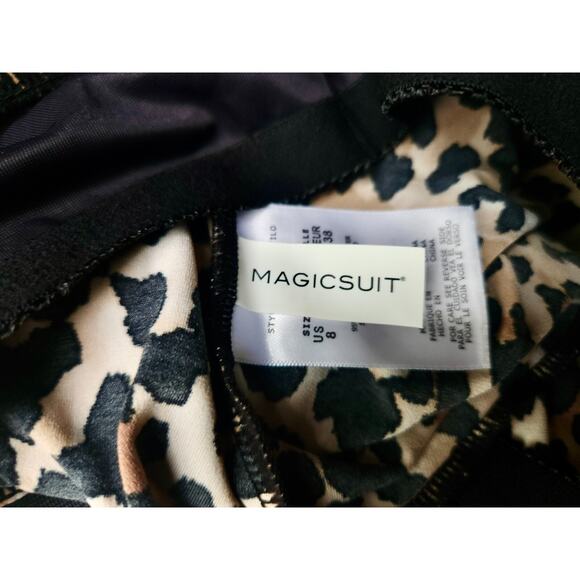 NEW MAGICSUIT Miraclesuit Cougar Sophie Tankini Swim Top Layer Drape Slimming 8 - Picture 9 of 10